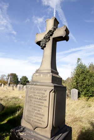 undercliffe september 26 2011 martha edgar sm.jpg